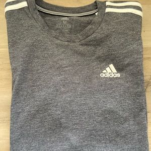 ADIDAS GRAY TSHIRT